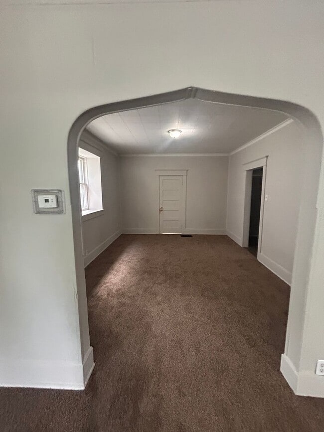 Photo - 3410 Webster St