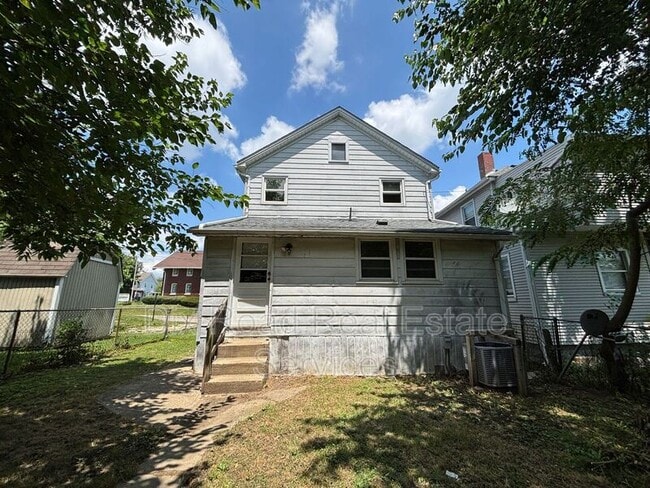 Photo - 112 Heaton Ave