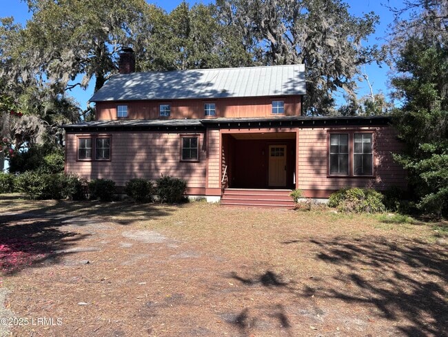 Photo - 2106 Wilson Dr House