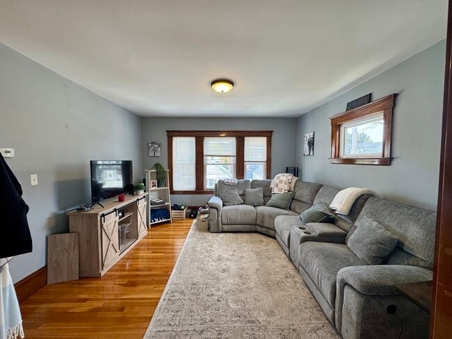 Photo - 141 Walworth St Unit 2