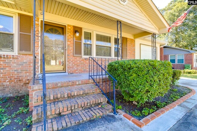 Photo - 7712 Burdell Dr