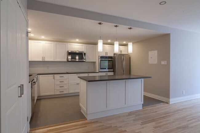 Photo - 3468 Rue Drummond Unit 405