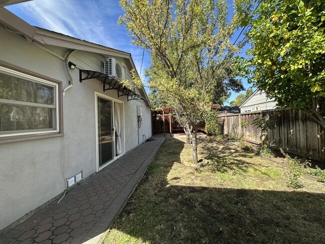 Photo - 4021 Campana Dr