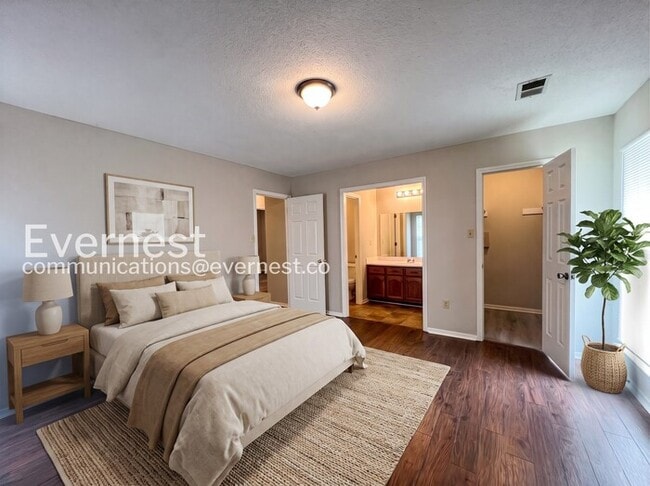 Photo - 3 Bed, 2 Bath Home with Fenced Yard / Pet-Friendly / Coming Soon!