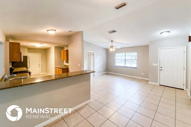 Photo - 3053 Stanton Ave