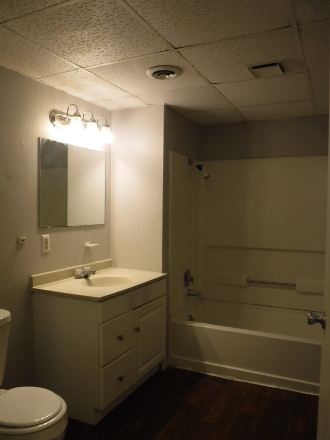 Photo - 720 Faraon St Unidad 16