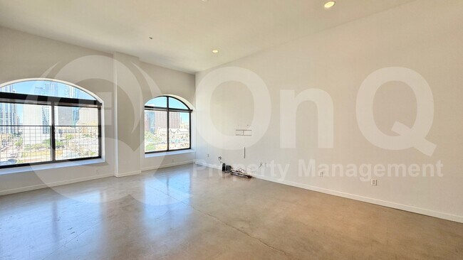 Photo - 507 Sabine St