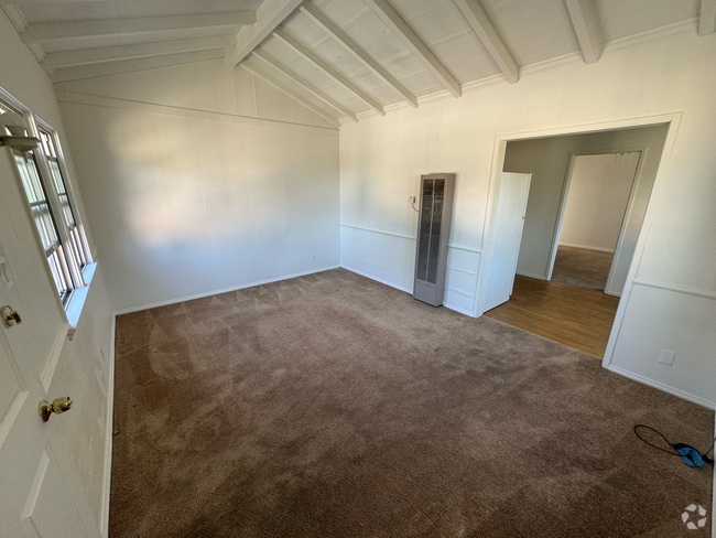 Building Photo - 7063 Day St Unit n/a Rental