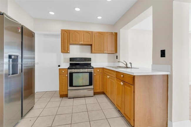 Photo - 16230 SW 106th Ave