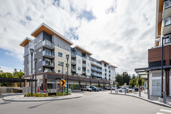 Building Photo - Colwood Corners