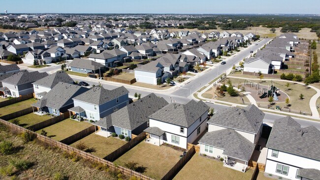 Photo - 428 Acuff Ln