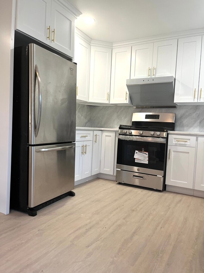 Photo - 92 Southampton Dr