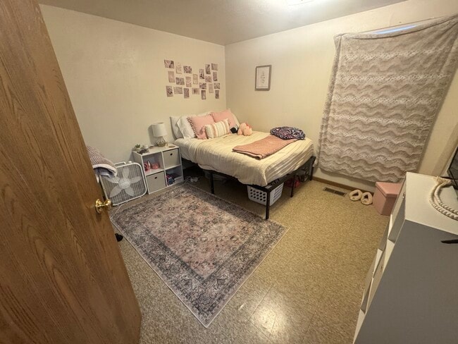 Photo - 1009 W 22nd St Unidad 44