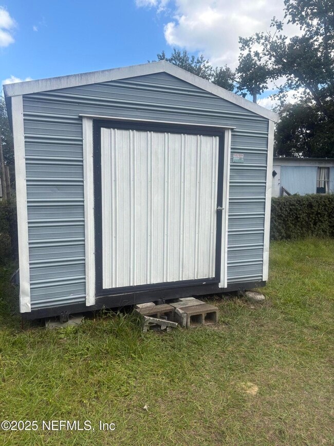 Photo - 115 Cologne St