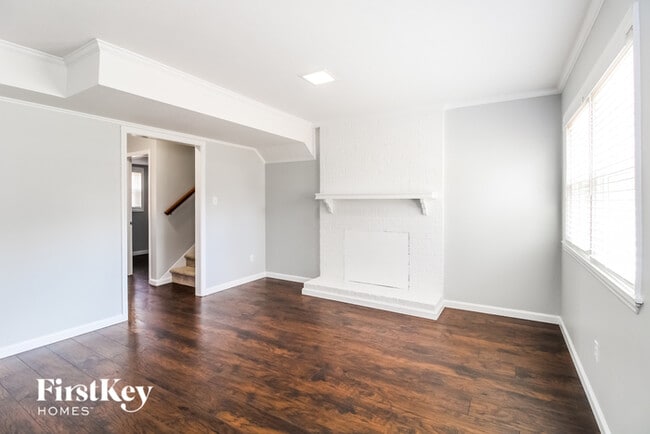 Photo - 2112 Pebble Dr