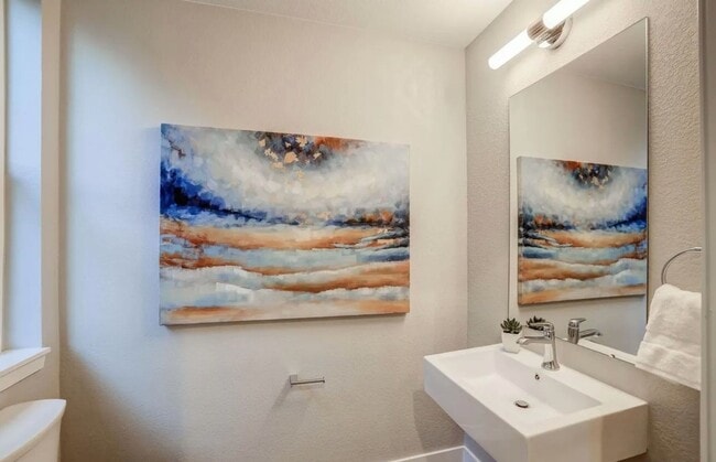 Photo - 3816 Zenobia St