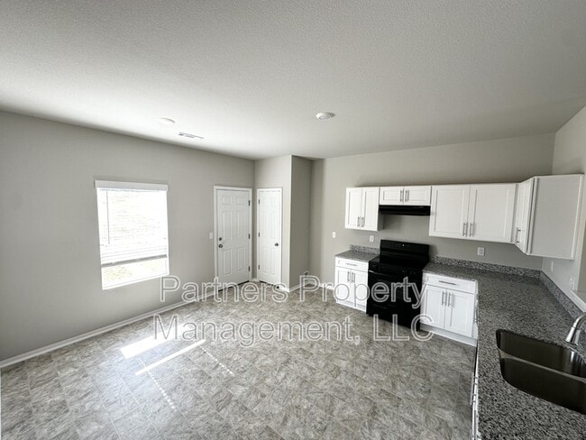 Photo - 2287 S Ouachita Dr