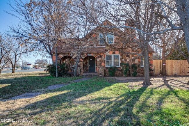 Photo - 1701 32nd St Casa