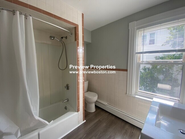 Photo - 4 Swetts Ct Unit 1