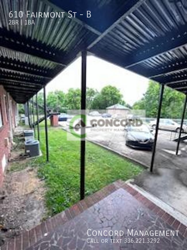 Photo - 610 Fairmont St Unit B