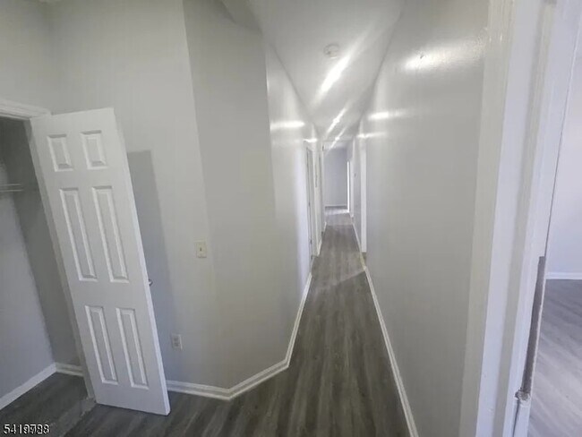 Photo - 150 Broad St Unidad 3C