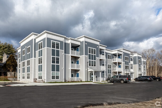 Bayonet Street Apartments - Bayonet Street Apartments