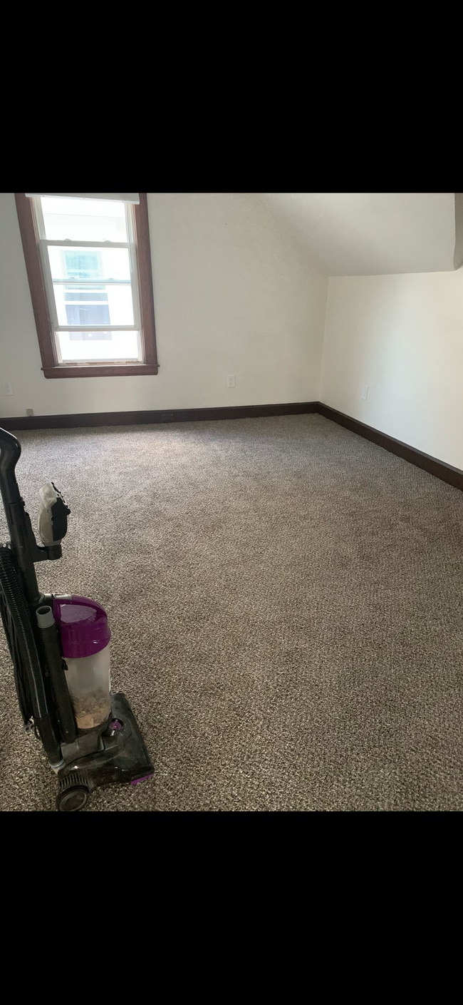 Photo - 3229 Lake Ave