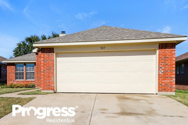 Photo - 327 Tioga Dr