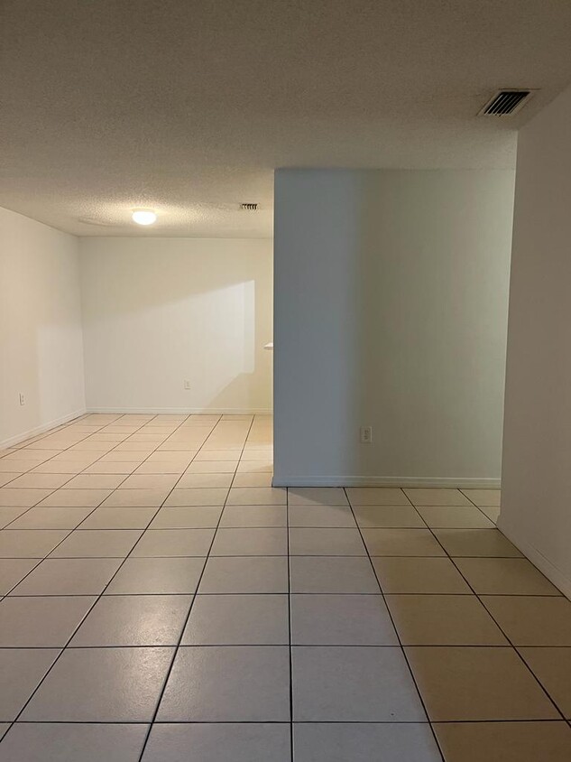Photo - 6660 SW 130th Ave (Miami, FL)