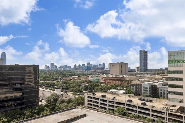 Building Photo - 15 Greenway Plz Unit 14F