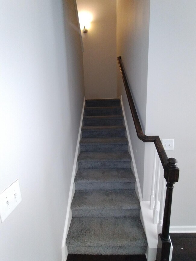 Photo - 507 Shirebrook Cir