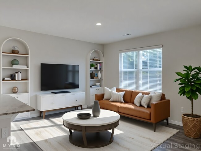 Photo - 1005 N 2nd Ave NW