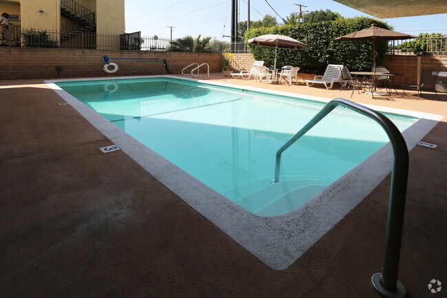 Photo - Royal Garden at Kittridge