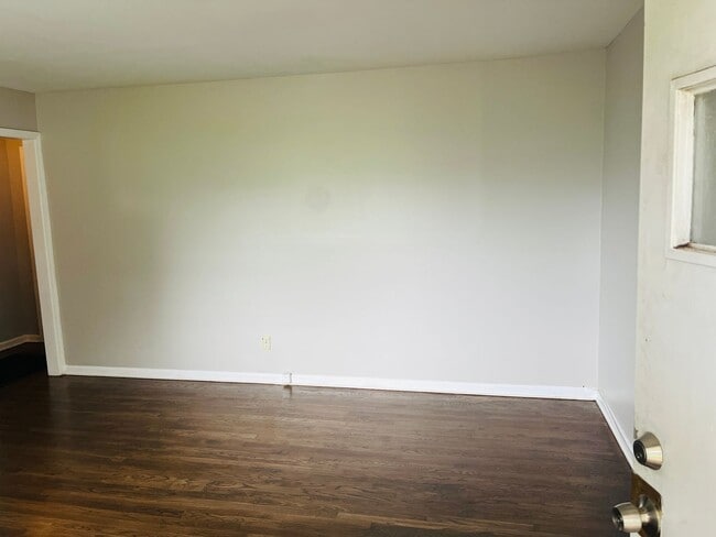 Photo - 217 W Central Ave Unidad B