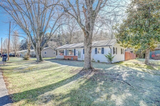 Photo - Adorable Ranch Home