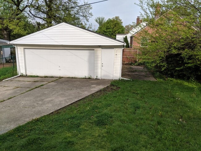 Photo - Fantastic West Park Rental now available