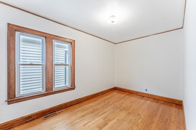 Photo - 1302 S 56th Ct