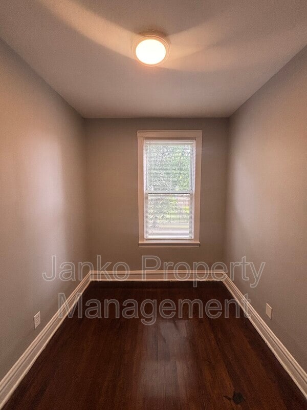 Photo - 7632 S Drexel Ave Unit 1