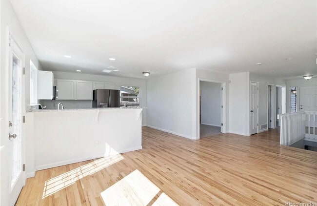 Photo - 864 W 96th Pl