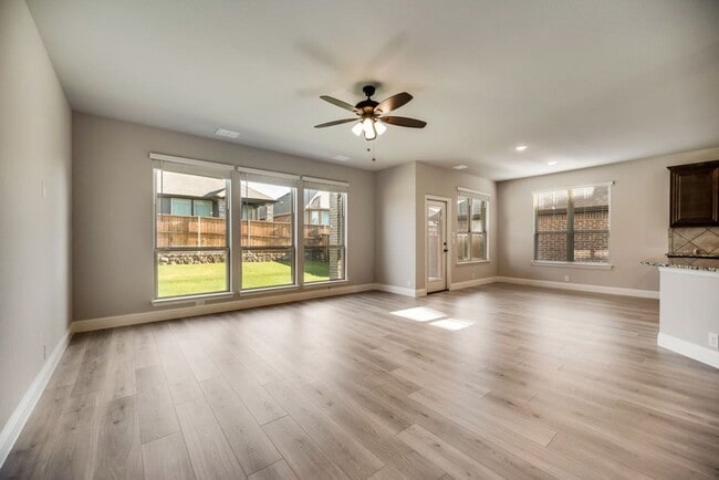 Photo - Checkout This 4 bed 2.5 bath 2827 sqft - Paloma Creek Beauty!!!