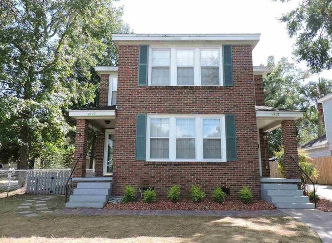 Building Photo - 1807 E Cervantes St Rental