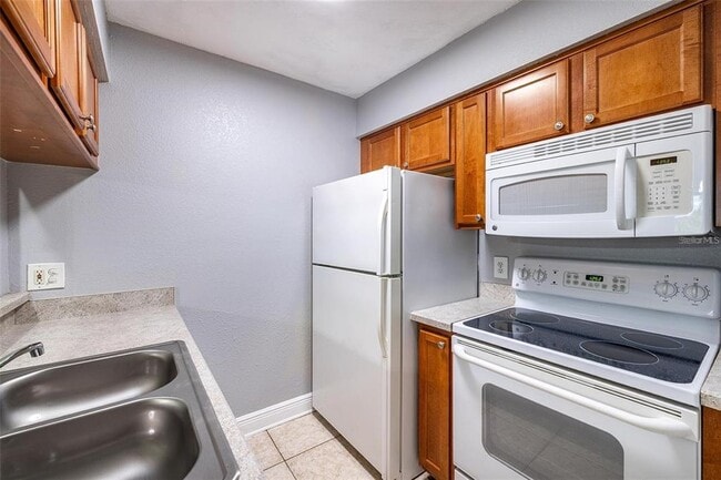 Photo - 6211 Oak Cluster Cir