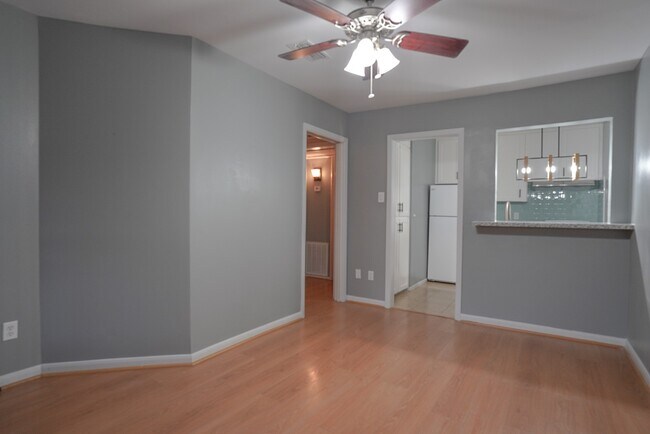 Photo - 5216 Arboles Dr Unidad 10