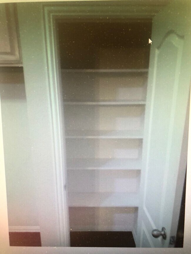 Photo - RAGLAND2113-15 Unit 2113