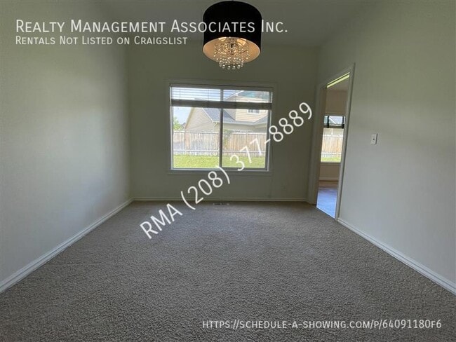 Photo - 4336 N Chatterton Ave