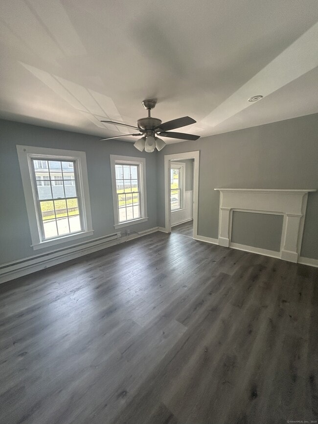 Photo - 112 High St Unit 3