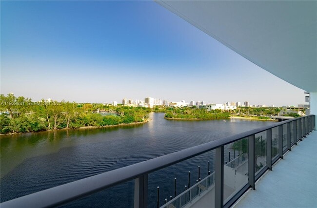 Photo - 1180 N Federal Hwy Unit 602