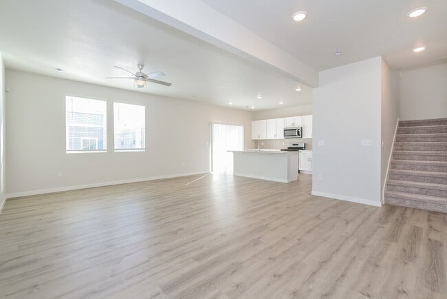 Photo - 2146 Flower Blossom Ave