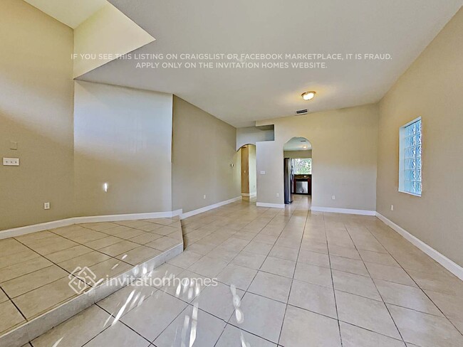 Photo - 16751 NW 12th St