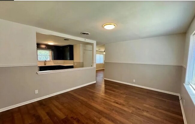 Photo - Charming 3-bedroom, 2-bath home located in...